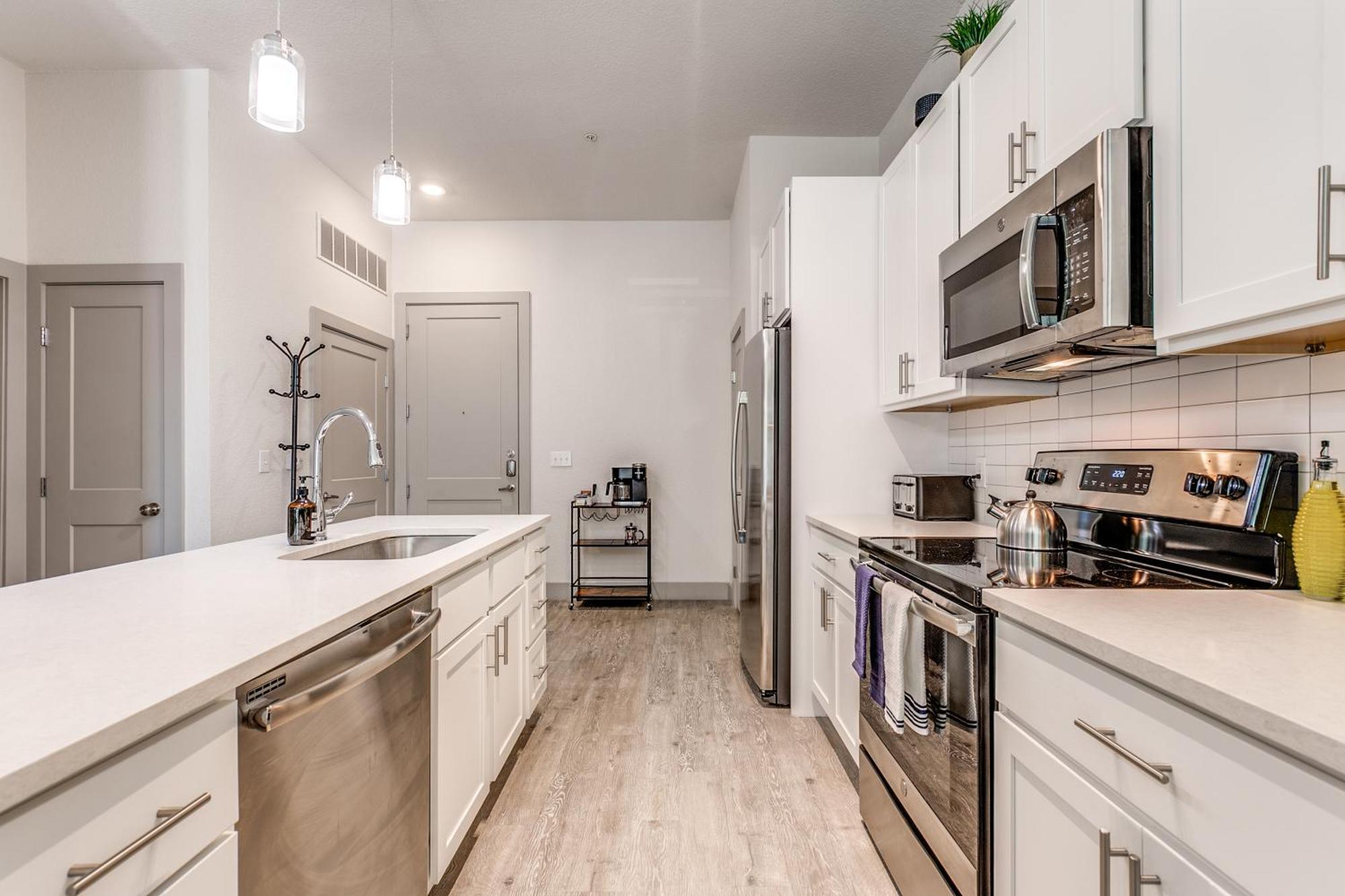 Lush Downtown Condo On Riverwalk W King Ste, Free Parking, Pet Friendly, Centrally Located On Riverwalk San Antonio Exterior foto